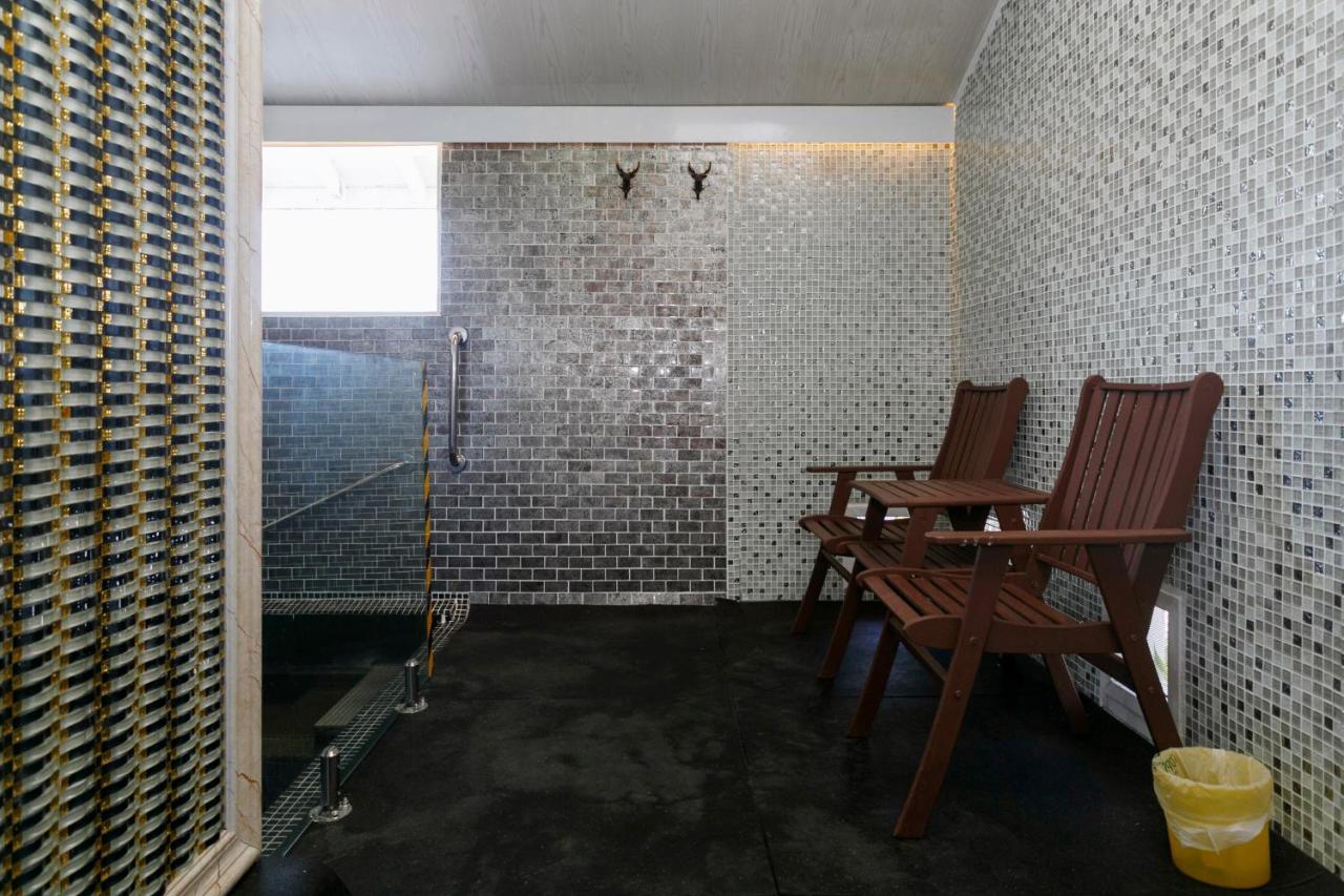אגם טאופו Vu Thermal Lodge - Adults Only Motel מראה חיצוני תמונה